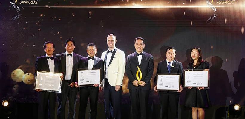 hung-thinh-corp-vinh-du-don-nhan-2-giai-thuong-viet-nam-property-awards